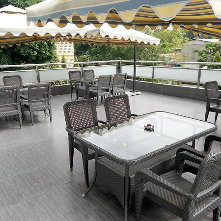 Hotel Amaritsah Brazzaville Bagian luar foto