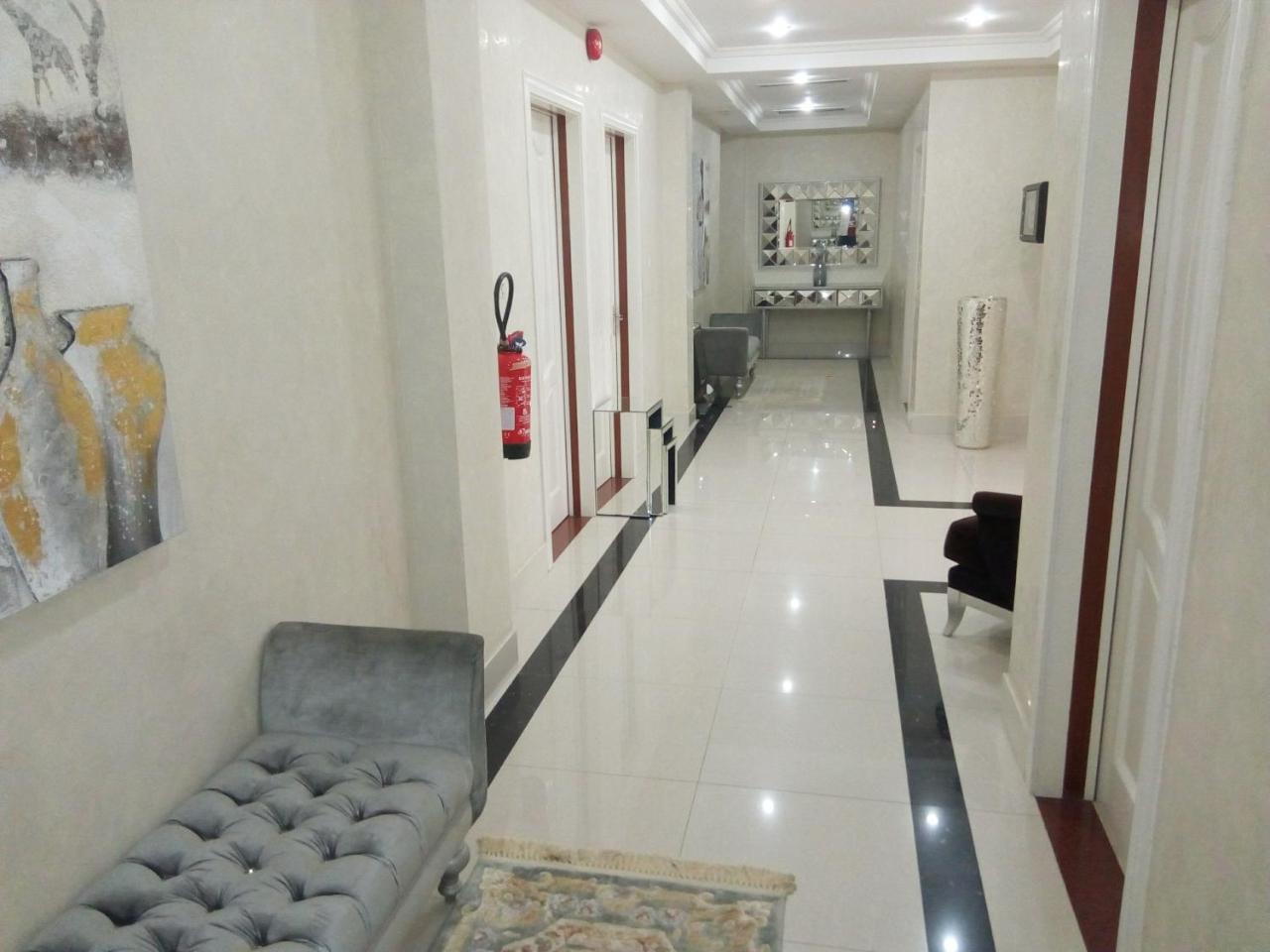 Hotel Amaritsah Brazzaville Bagian luar foto