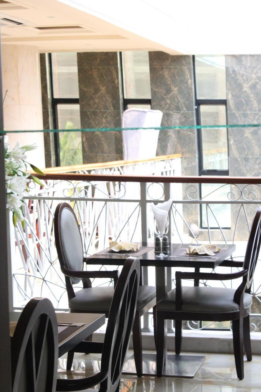 Hotel Amaritsah Brazzaville Bagian luar foto