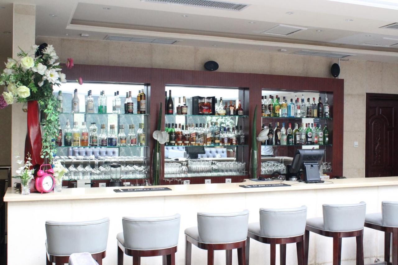 Hotel Amaritsah Brazzaville Bagian luar foto