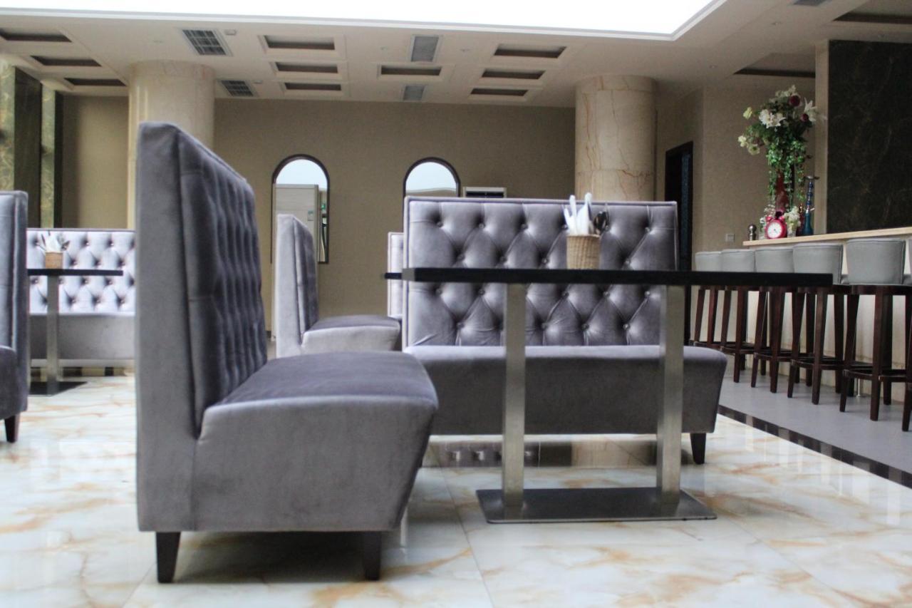 Hotel Amaritsah Brazzaville Bagian luar foto