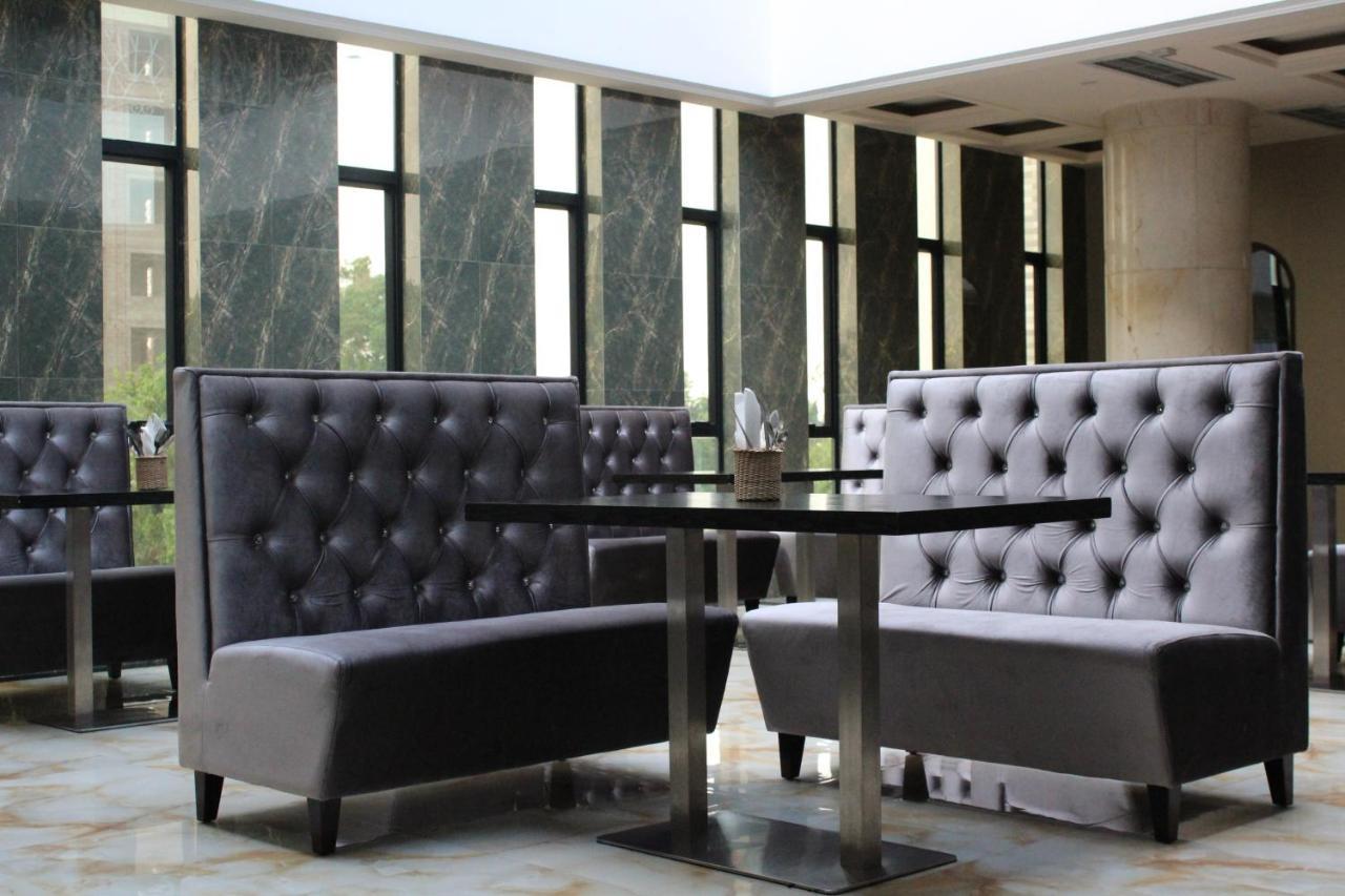 Hotel Amaritsah Brazzaville Bagian luar foto